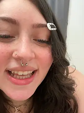 Evemeqt live cam