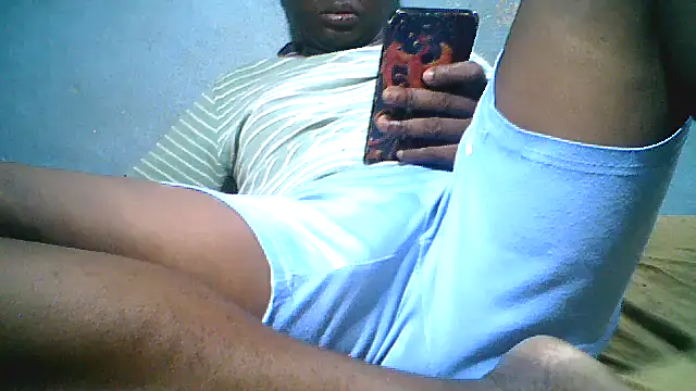 little__joy live cam on StripChat