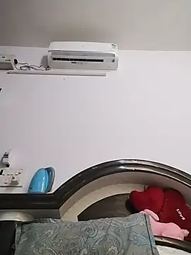 Cute-Janvi20