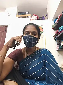 Tamil_Yalini12 live cam on StripChat