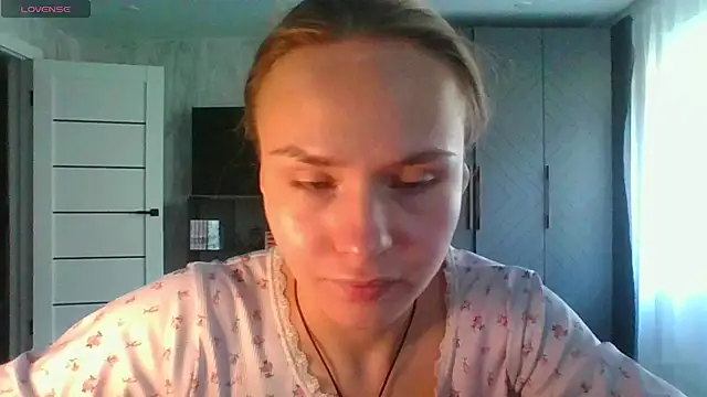 Annie_Cohn live cam on Stripchat