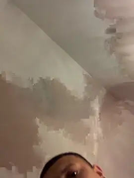 Deysonpollagrande live cam on Stripchat