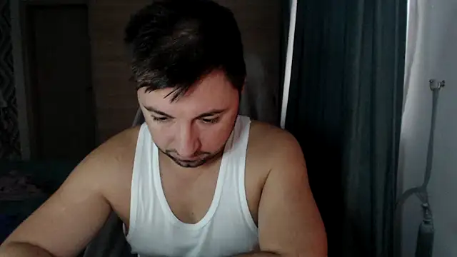 HankMalone live cam on Stripchat