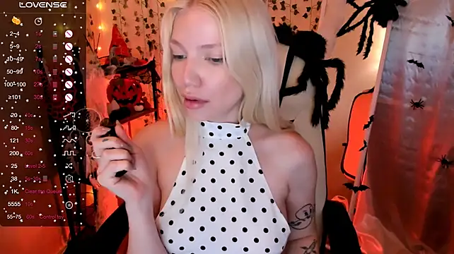 AnyaTaylor_