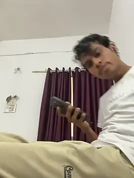 Indorecockyboy live cam