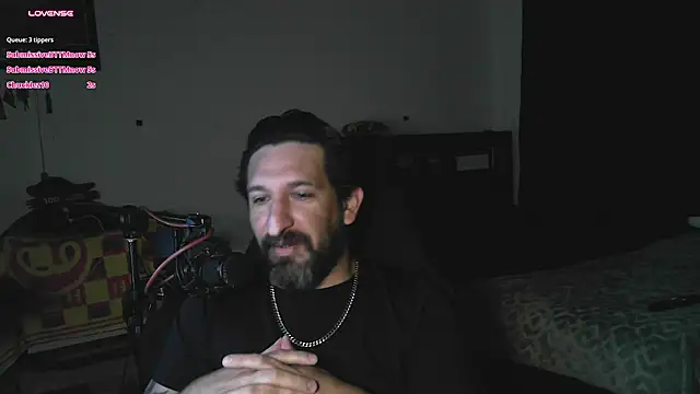 DevilPup75_ live cam on Stripchat