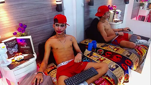 Skinny_cute_Alyer live cam on Stripchat