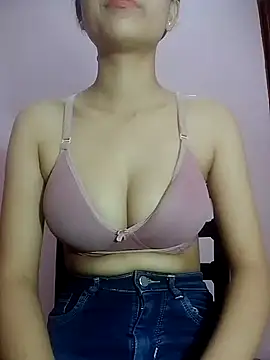 Sexy-Bindu-Pariyar live cam on Stripchat