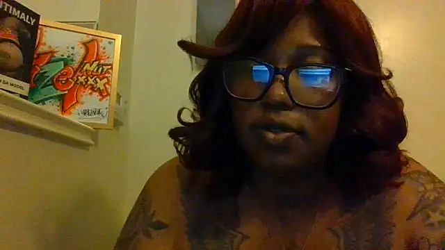ShaBrimDaPornstar live cam on Stripchat