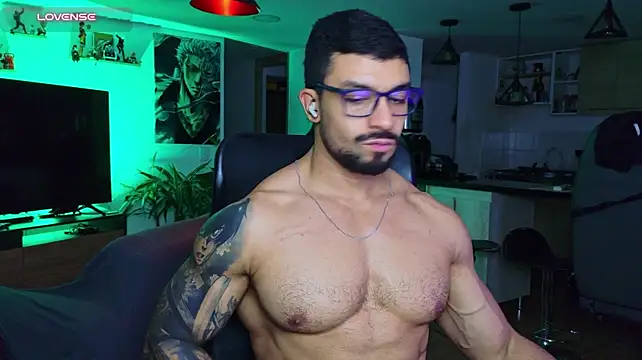 Michael_Diamond live cam on Stripchat