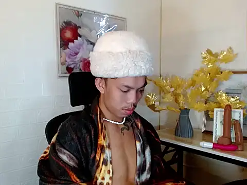 yourbabyjerson143 (M young) - help here babe for my halloween make up