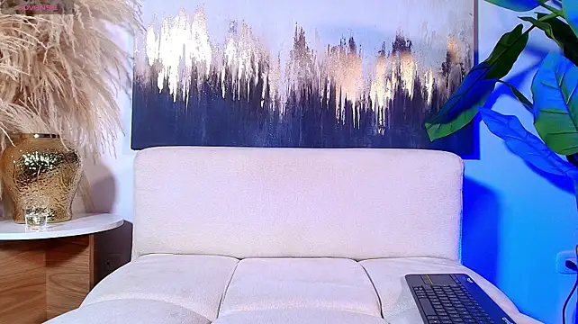 CGomez_ live cam on Stripchat