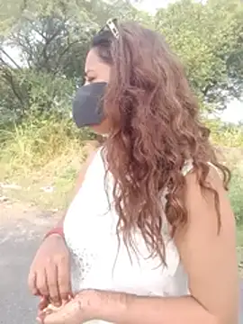 hot-punjabi-couple
