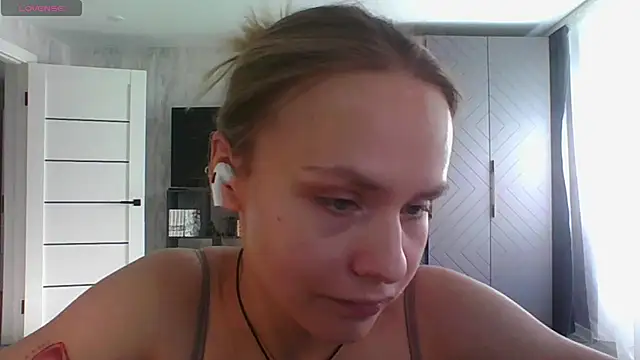 Annie_Cohn