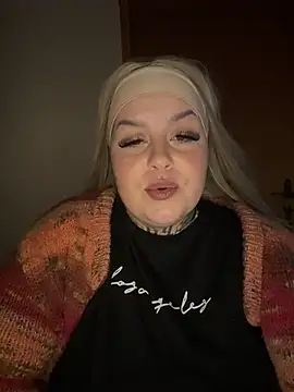 AmberMiller_official webcam