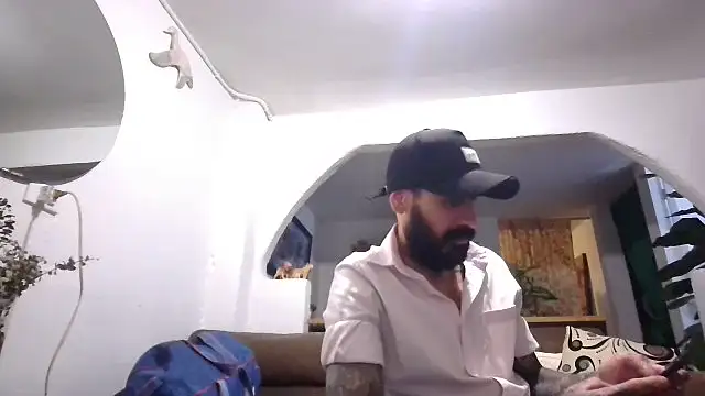 kaiser679_ live cam on Stripchat