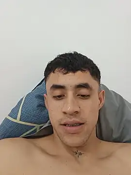 Cris-h live sex cam