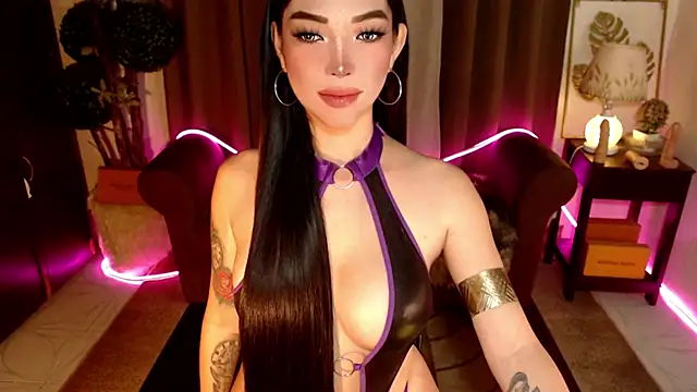MouthWatering_Ayesha live cam on Stripchat