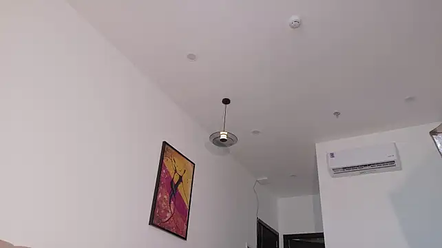 asiansakura live cam on Stripchat