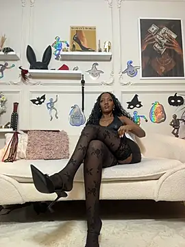 GoddessDreea live cam on Stripchat