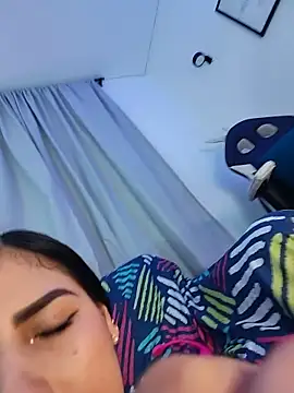 Axl_Lin live cam on Stripchat