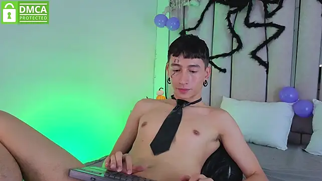 lian_cameron on Stripchat