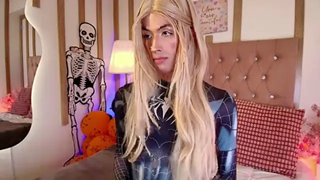 Daphne_Velmont