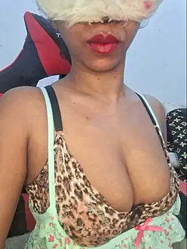 LUST_SL_BEAUTYの配信中の画面