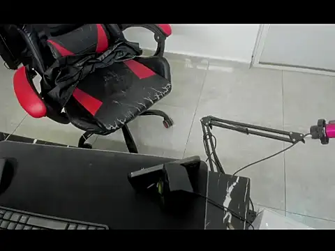 master_findom_leather webcam