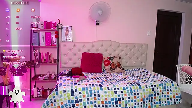 thalia_mills19