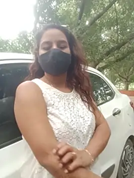 hot-punjabi-couple