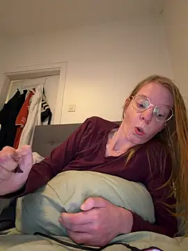 jannis1992 live cam on Stripchat