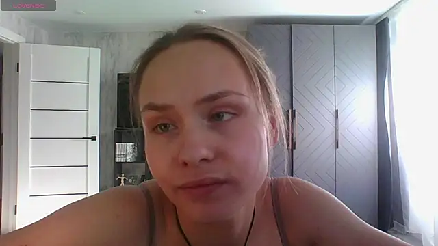 Annie_Cohn