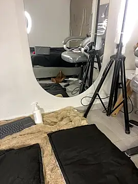 Aida_moreno live cam
