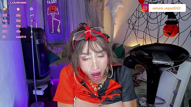 samara_veguz222的直播畫面