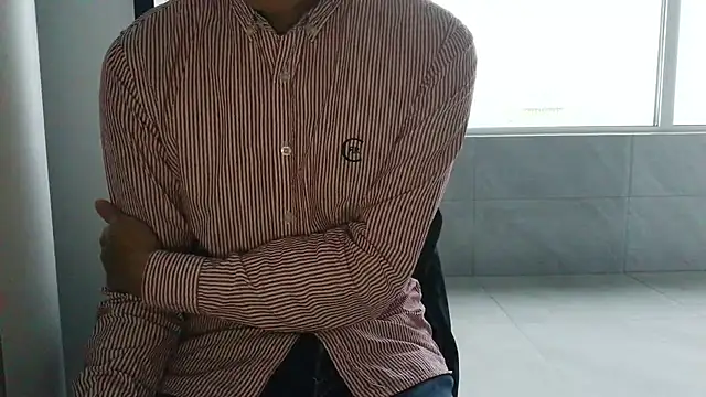nole_china7 live cam on Stripchat