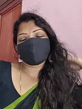 Kayalvizhi143