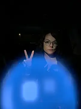 BaileyMFox webcam