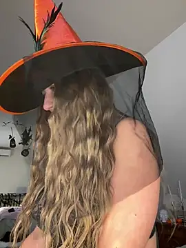 AlexaVee_ Live Webcam on Stripchat
