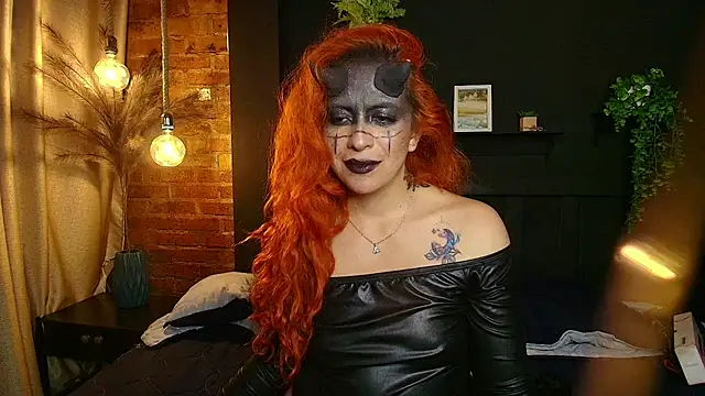 sahra_taylor_的直播畫面