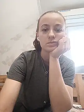Angela_Zaykaの配信中の画面