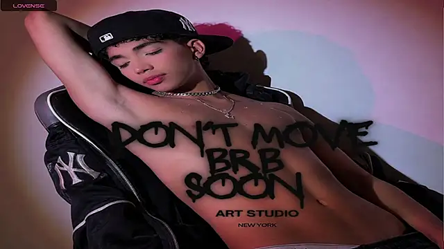 ero_boy40 (M twink) - dildo in my ass