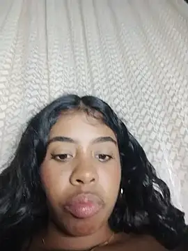 Kyra-Bronw
