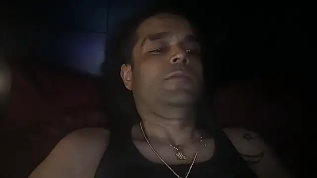 icebergslim281 live cam on Stripchat