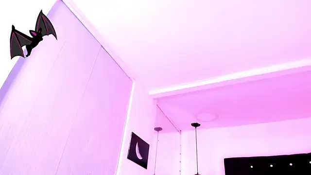 miss__yissell Live Webcam on Stripchat