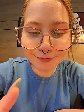 SlavicCandy webcam