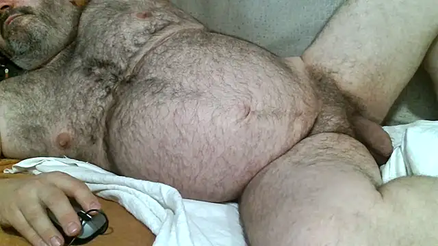 mikeyhotbear live cam