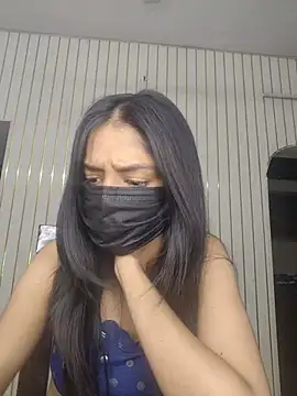 sakshiii_pathak (F young) - boobs show