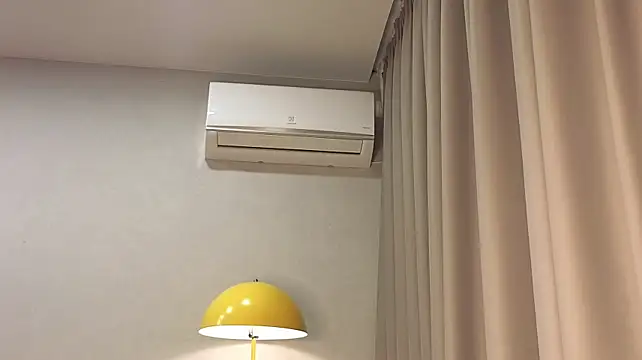 Milly_Lane
