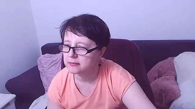 ChristaRose live cam on StripChat